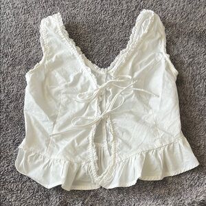 ❌SOLD❌Tie Front Blouse